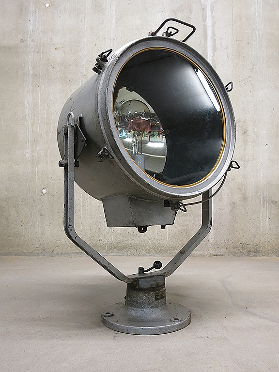 Vintage spot lamp industrieel design, Industrial vintage lamp |