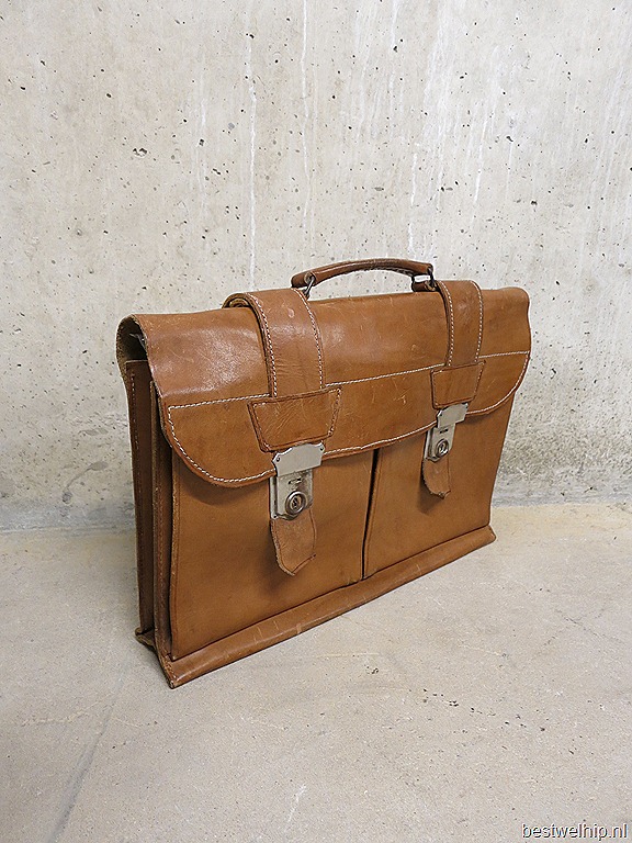 schroot Specialiseren Kijker Vintage leren tas, akte tas, schooltas / vintage leather bag | Bestwelhip