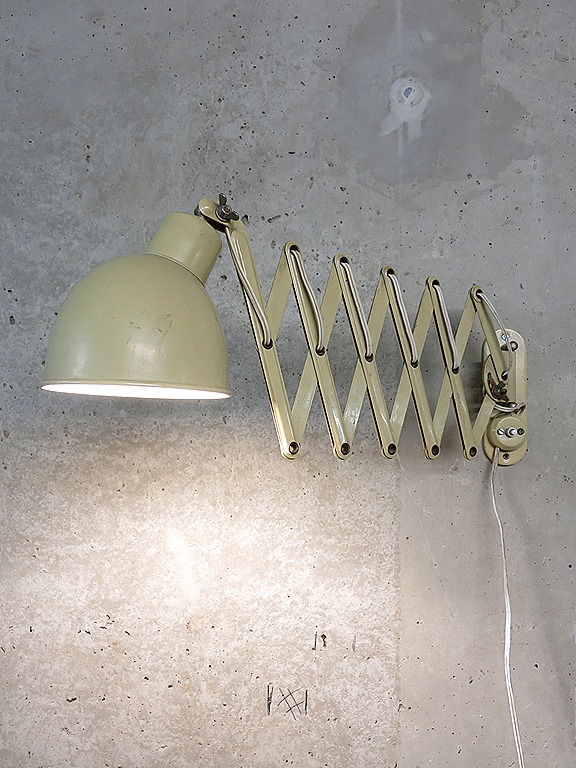 Academie Luchtpost Anekdote Industriële vintage schaarlamp, scissor lamp industrial | Bestwelhip