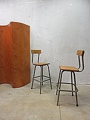 Vintage krukken/ stoelen industrieel, French Industrial stools bar stool