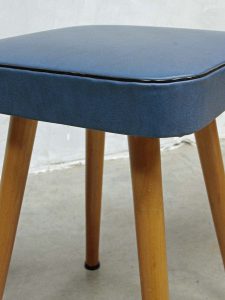 Sixties vintage kruk Thonet stijl, midcentury sixties stool