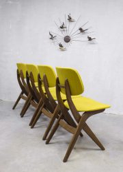 Webe vintage design dinner chairs Louis van Teeffelen stoelen eetkamerstoelen