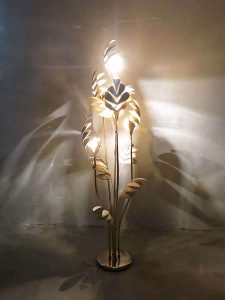 Mid century design brass lamp flowerlamp Hans Kogl Hollywood regency bloemlamp