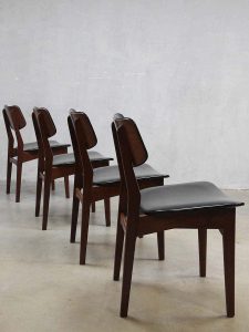 Vintage design Danish dinner chairs, vintage deense eetkamerstoelen