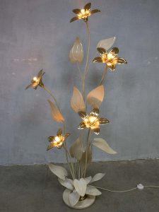 Mid century brass flowerlamp Hollywood regency Dubai style