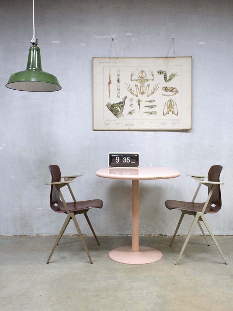 Vintage design eetkamertafel, vintage pink dining table bistro tables