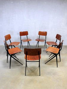 Vintage Industrial Marko school chairs, industriële schoolstoelen Marko