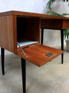 Dutch vintage design desk ‘minimalism’, vintage teak bureau