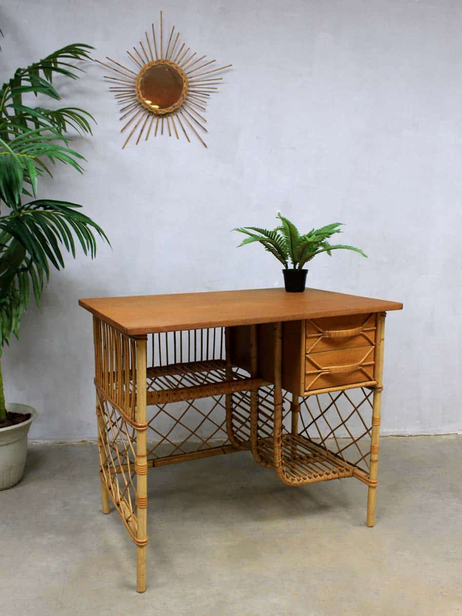 Rand Binnen Eeuwigdurend Vintage rotan bamboe bureau Louis Sognot, French mid century bamboo desk |  Bestwelhip