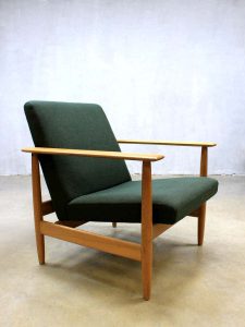Mid century Danish vintage lounge chairs easy chairs