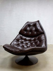 Mid century Artifort swivel chair F588, vintage Artifort draaifauteuil Geoffrey Harcourt