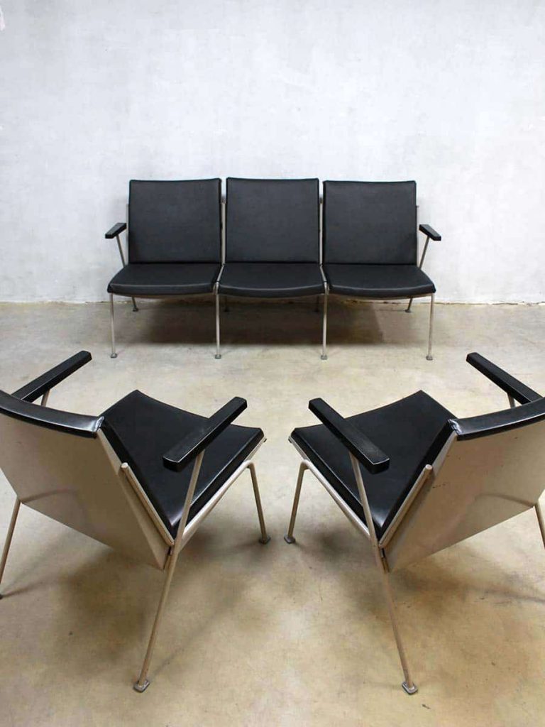 Mid century vintage design Oase lounge set Wim Rietveld sofa armchairs