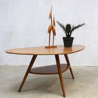 Vintage design triangle coffee table Cees Braakman Pastoe