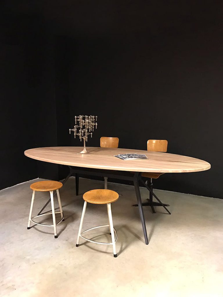ovale houten tafel vergadertafel eetkamertafel