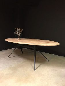 wooden diningtable oval Industrial conference table, ovale tafel industrieel