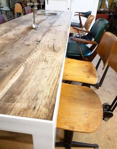 vintage barnwood table Industrial , vintage tafel industrieel