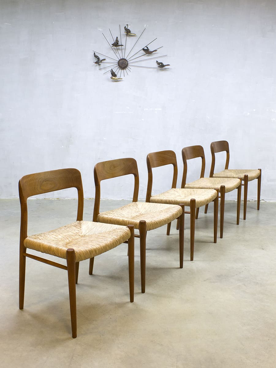 Klap Portugees klasse Vintage Deense eetkamer stoelen dinner chairs Niels O. Møller | Bestwelhip