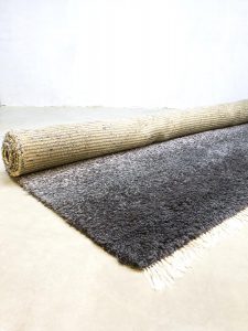 midcentury carpet ton sur ton colors design vloerkleed