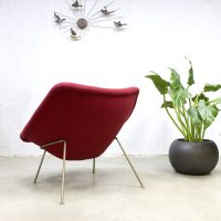 Pierre Paulin oyster chair lounge fauteuil F157 Dutch design