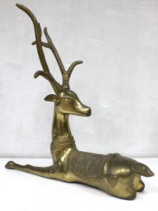 Vintage brass deer sculpture dubai style koperen hert