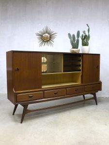 bar cabinet vintage design wandkast Louis van Teeffelen highboard cabinet Webe