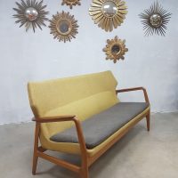 Vintage design wingback lounge sofa Aksel Madsen Bovenkamp bank