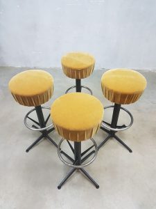 Vintage sixties bar stools bar stool, vintage kruk krukken 'Moulin rouge'