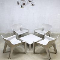 Vico Magistretti vintage design fauteuil chair coffee table ‘Vicario’Artemide Milano