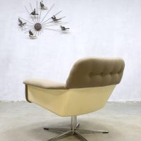 vintage Artifort draai fauteuil Nederlands design midcentury modern space age chair