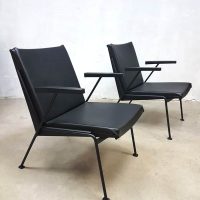 Oase lounge chairs armchairs Wim Rietveld stoel fauteuil Dutch design