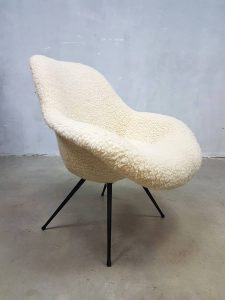 Fifties vintage kuipstoel clubfauteuil Teddy chair Eclectic style