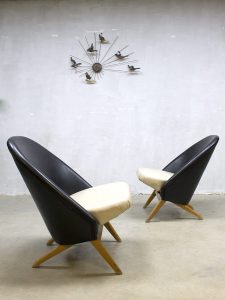 vintage fauteuil Dutch design set Congo chairs Artifort Theo Ruth