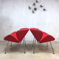 Vintage midcentury design easy chair Artifort design Piere Pauilin