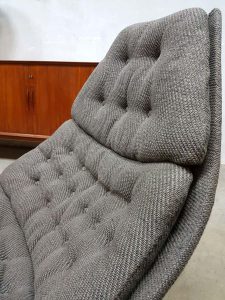 vintage retro swivel chair Artifort G. Harcourt