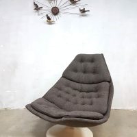Vintage design swivel chair Artifort F588 draaifauteuil Geoffrey Harcourt
