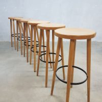 Vintage kruk barkrukken industrieel Industrial wooden stool barstools