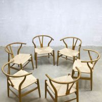 Vintage Danish design Wishbone chair Hans Wegner CH24