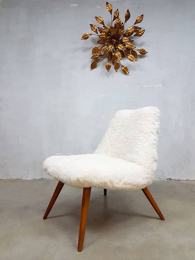 midcentury vintage design easy chair Teddy sheep skin