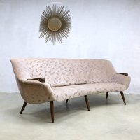 Midcentury vintage design cocktail bank sofa velvet 'Boomerang'