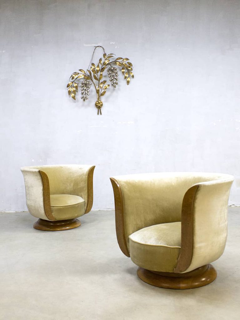 Pair Art deco Tulip lounge chairs tulpstoel hotel 'Le Malandre' model Depose