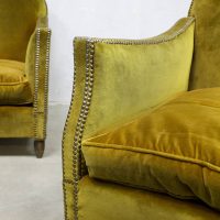 vintage lounge fauteuil goud velours luxe France design