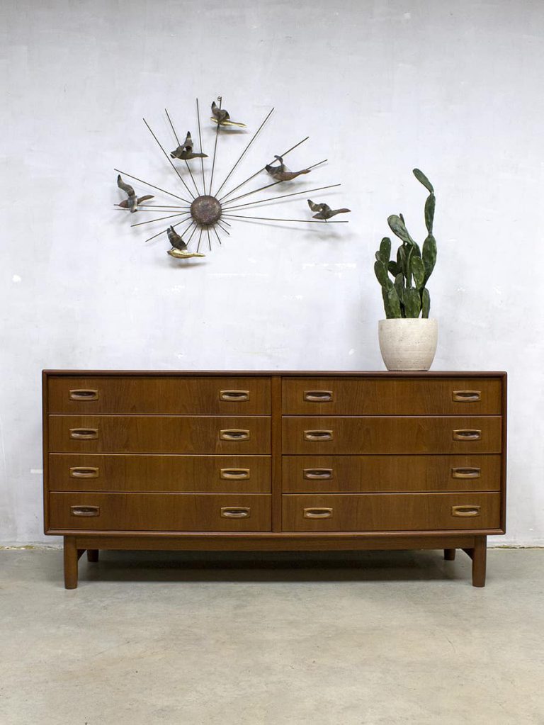 Danish vintage design chest of drawers sideboard dressoir ladenkast Danish Hovmand Olsen