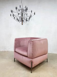 Italian design lounge chair arm chair Natuzzi model 2705