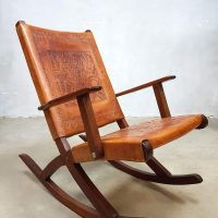 Midcentury vintage schommelstoel rocking chair Ecuador Angel Pazmino