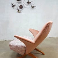 dutch vintage design lounge chair pinguin chair pink fifties design Theo Ruth Artifor
