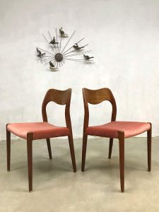 vintage dining chairs J.L. Møller Møbelfabrik Danish design eetkemerstoel