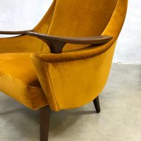 vintage luxury chairs gold suede arm chairs lounge fauteuils stoelen velours
