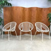 vintage retro wire metal garden chairs outdoor metalen tuinstoelen circle chairs