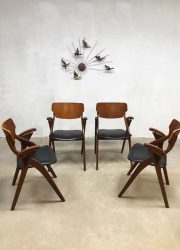 Vintage Danish design dining chairs Hovmand Olsen eetkamerstoelen