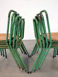 vintage stapelbare stoel stoelen industrieel Tubax chairs